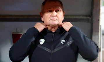 Кек, по седум години, ја напушти клупата на Словенија