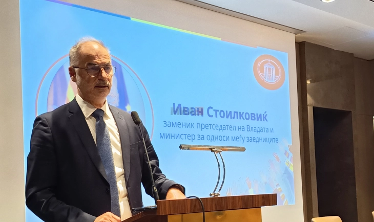 Министерот Стоилковиќ и српската министерка за економија Месаровиќ во посета на „Пекабеско“ и „Камник“