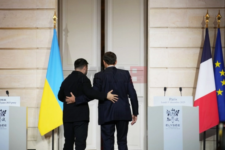 Макрон: Мировниот план може да биде склучен само со одобрение на Зеленски и Европа