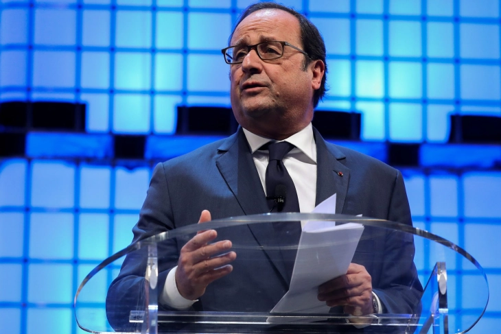 Ограбен домот на поранешниот француски претседател Франсоа Оланд 