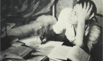 Наградите „Ацо Караманов“ за поетите Тихомир Јанчовски и Роза Бујанова