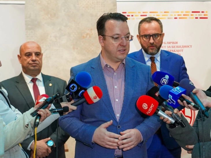 Николоски: Одговорност, координираност и безбедни патишта за помалку жртви во сообраќајот