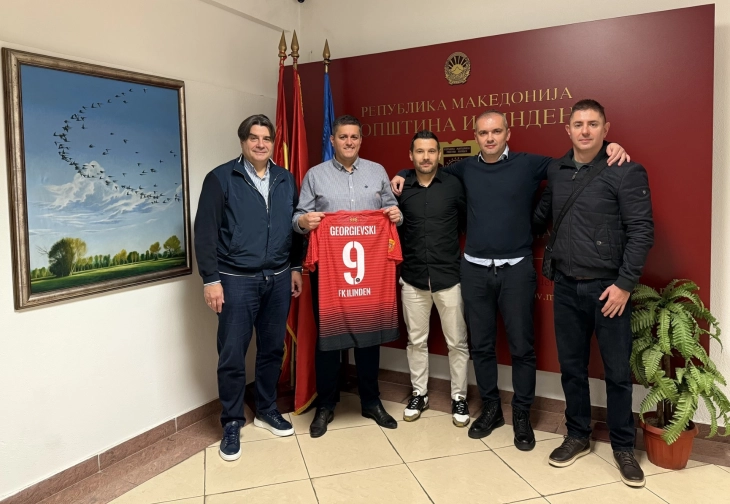 Новото раководство на ФК „Илинден“ на прием кај градоначалникот Георгиевски