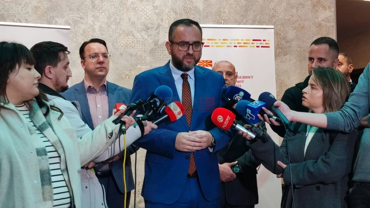 Toshkovski për zërat për shkarkimin e tij: Kam filluar shumë projekte që duhet t'i përfundoj vitin e ardhshëm