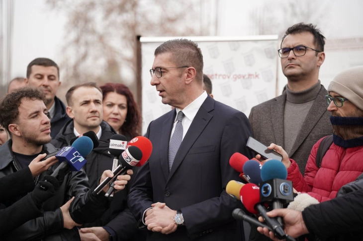 Mickoski: Intalacionet e LSDM-së në jurisprudencë vazhdimisht e sulmojnë Qeverinë, goditja e fundit është e lidhur me pensionistët