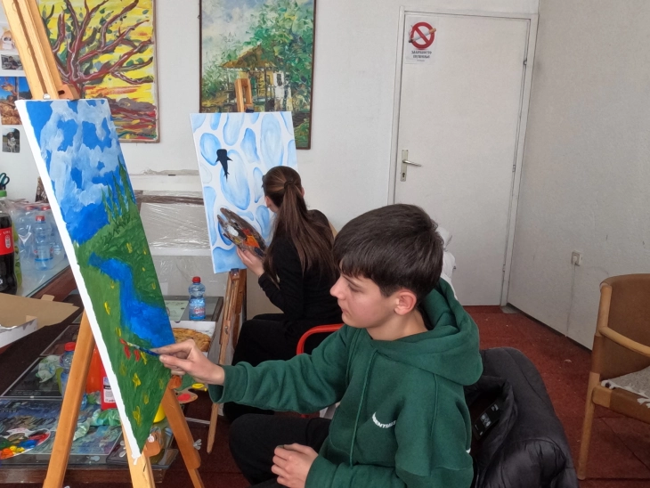 Инклузивна ликовна работилница во Делчево по повод 3 Декември – Меѓународниот ден на лицата со попреченост