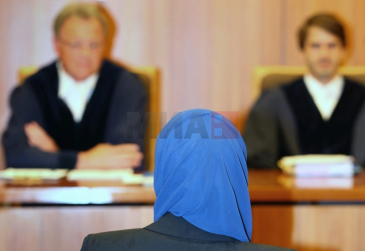 Начелото на верска неутралност е поважно од правото на слобода на вероисповед, пресуди Суд во Дармштат