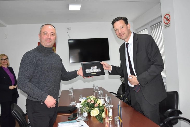 Амбасадорот на Шведска во посета на Општина Кочани