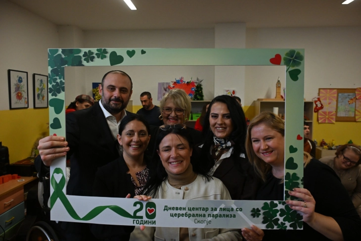 По повод Светскиот ден на лицата со попреченост, градоначалникот Орце Ѓорѓиевски го посети Дневниот центар за лица со церебрална парализа