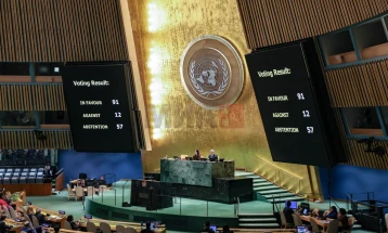 Генералното собрание на ОН усвои резолуција за враќање на киднапираните украински деца, 11 земји гласаа против