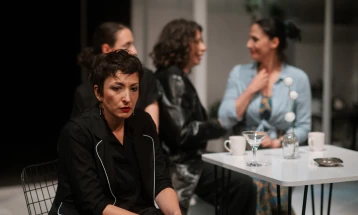 Прилепскиот театар со „Чиста куќа“ гостува во земјава и во странство