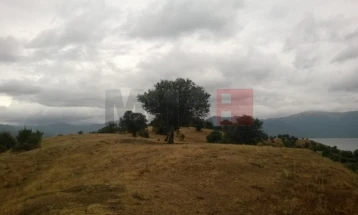 Moti sot me vranësira dhe reshje shiu, temperaturat deri në 12 gradë