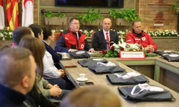 Пратеници со волонтери на Црвен крст излегоа на терен по повод Светскиот ден на волонтерството