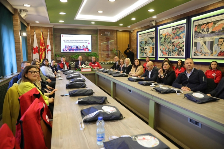 MPs join Red Cross volunteers in the field for International Volunteer Day