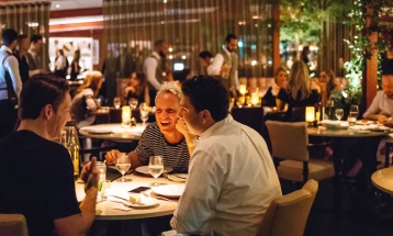 Угостителски услуги во ноември зголемени за 5.0 % во однос на лани