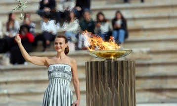 ЗОИ2026: Олимпискиот факел ја почна обиколката низ Италија