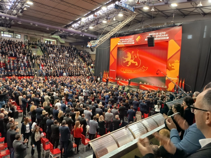 Мицкоски: Македонија влегува во деценија на зрелост, наша генерациска мисија е да покажеме дека државата знае и дека државата ќе успее