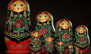 Теории на заговор: Секој втор постар Русин верува во тајна светска влада