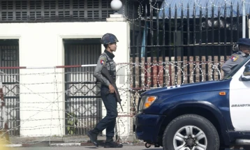 Најмалку 20 загинати во воздушен напад врз чајџилница во северозападен Мјанмар