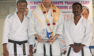 Дејан Недев одржа семинар во Индија