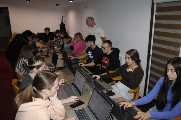 Нови 243 содржини на македонски јазик на Википедија создадени за време на Вики-кампот на Попова Шапка