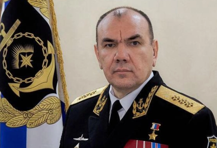 Главниот командант на руската морнарица тврди дека САД и ЕУ се подготвуваат за војна со Русија на Арктикот