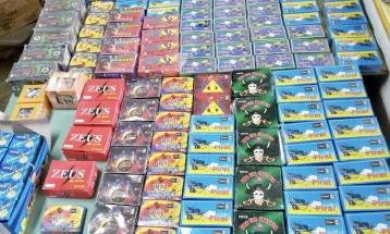 МВР: Петардите се опасни и штетни, засилени акциски контроли за празниците