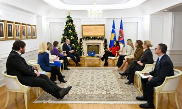 Presidentja Osmani priti Raportuesin e Parlamentit Evropian për Kosovën, Riho Teras