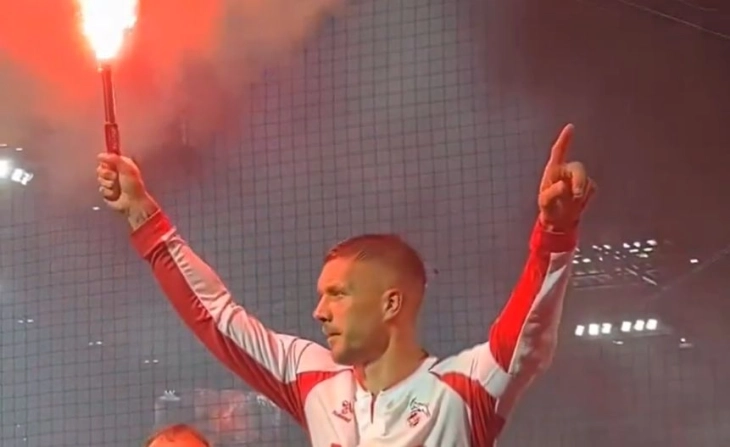 Подолски стана косопственик во тимот за кој настапува