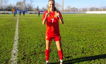 Грозданова: Мојот фокус е Јувентус, родителите и менаџерот се грижат за сè останато