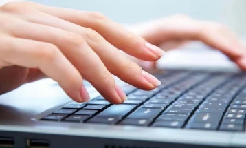 Edhe dhjetë ditë për aplikim për vauçerë për studentë për pajisje TI