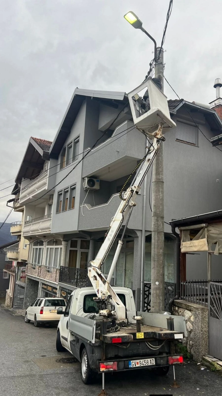 Во тек системско решавање на проблемите со уличното осветлување на територијата на  Општина Маврово и Ростуше