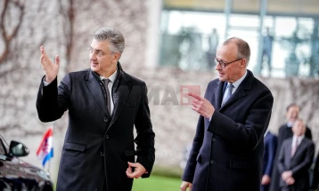 Мерц за промената на миграциската политика на Германија по критиките од Трамп