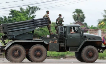 Kamboxhia i kërkon KS të KB-së të ndërhyjë në kontestin kufitar me Tajlandën