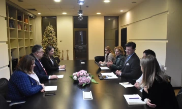 Минчев на средба со француски експерти за воспоставување на Академијата за обука на административните службеници