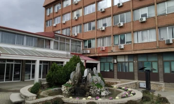 Јавен повик за поставување штандови за празниците во Неготино