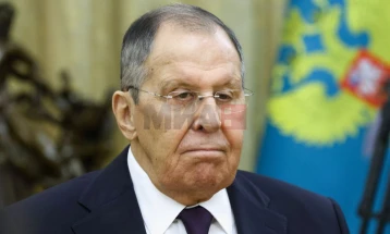 Лавров ја обвини Европа дека врши притисок врз САД за гаранции за Украина