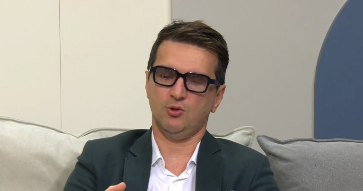 Joveski: Shkurtimi i orarit të punës është një e ardhme e pashmangshme