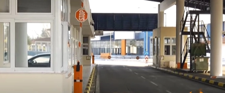 Vendkalimi kufitar Niki i mbyllur për automjete transportuese, komunikacioni në rrugët shtetërore pa pengesa