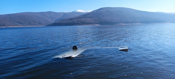 Две лица повреди по пад на спортски авион близу Мавровската брана