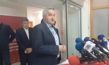 Klekovski: Tek 14 institucione shëndetësore janë konfirmuar parregullsi në punë, ndërsa tek 18 parregullsi në pagesën e pagave