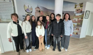 Градоначалникот на Берово, Петар Ружински оствари прием на учесниците од „МАKИНОВА“ и „ЕКОНОВА“