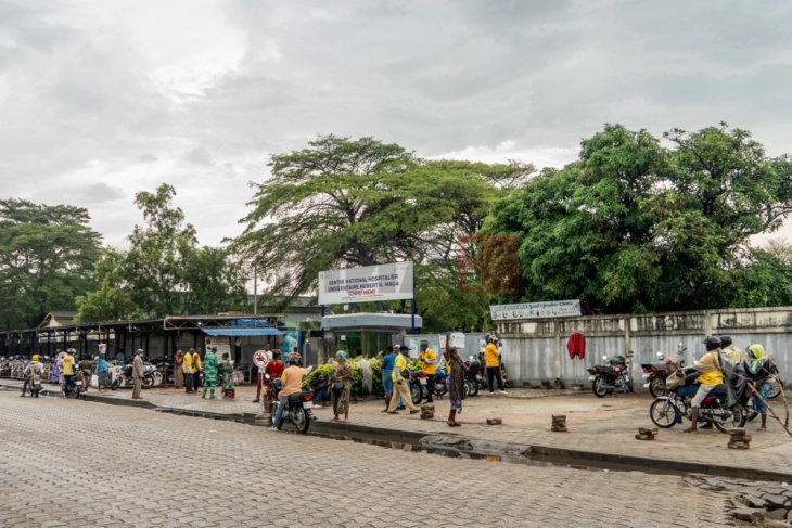 Уапсен поранешниот министер за одбрана и опозициски лидер на Бенин