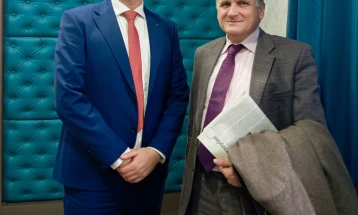 Во Корча тркалезна маса на ОБСЕ со претставници на македонското и другите малцинства во Албанија