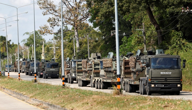 Kamboxhia: Tajlanda vazhdon me bombardime edhe krahas thirrjes së Trampit për armëpushim