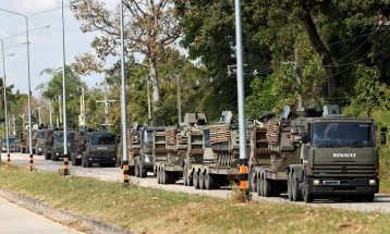 Kamboxhia: Tajlanda vazhdon me bombardime edhe krahas thirrjes së Trampit për armëpushim