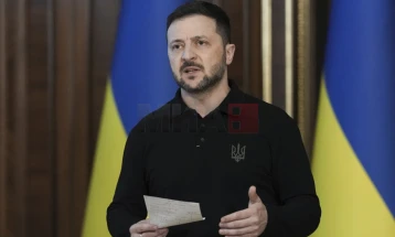 Зеленски вели дека Русија ја нападнала Украина со повеќе од 450 дронови