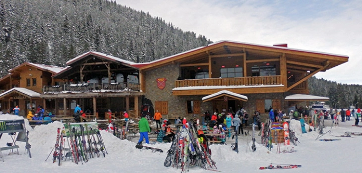 Со снег под Тодорка и со скијачките легенди Џорџо Рока и Марк Жирардели, Банско ја отвори зимската сезона