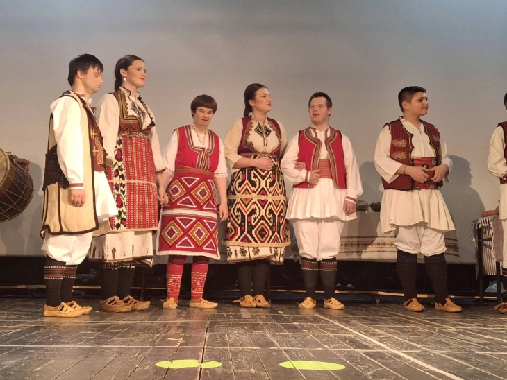 Преку традицијата до инклузија: „Македонска свадба“ со млади лица со Даунов синдром