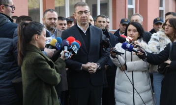 Изјави на премиерот Мицкоски и министерот Тошковски по отворањето на реконструираната полициска станица во Бутел